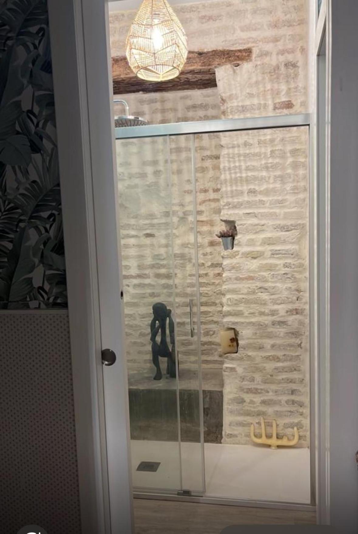 Casa Duque Compartida Familiar 1-habitacion Con Bano Propio * Siviglia