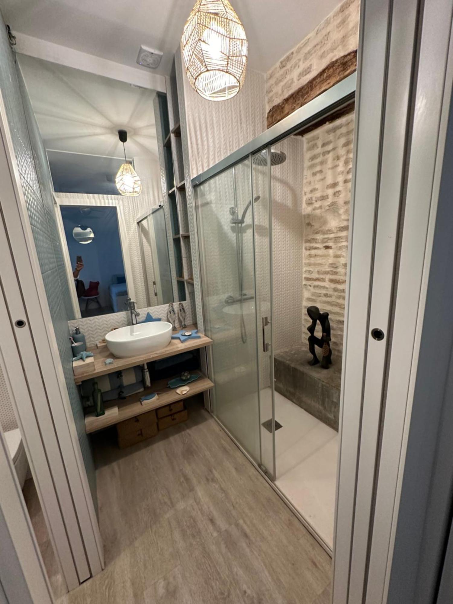 Casa Duque Compartida Familiar 1-habitacion Con Bano Propio Alloggio in famiglia *