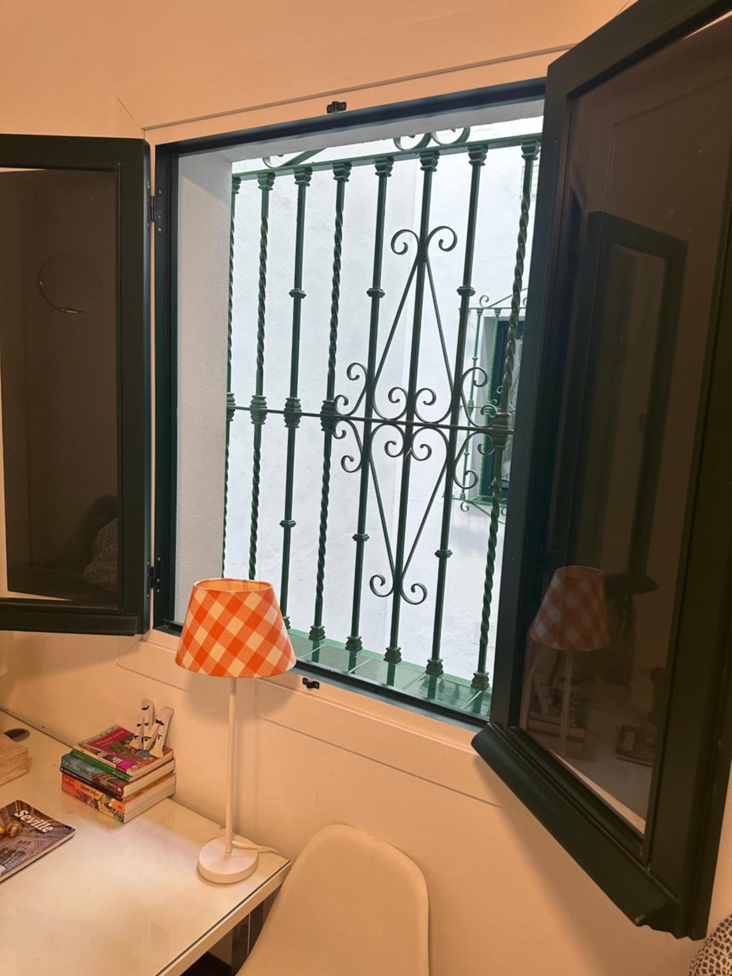 Casa Duque Compartida Familiar 1-habitacion Con Bano Propio * Siviglia