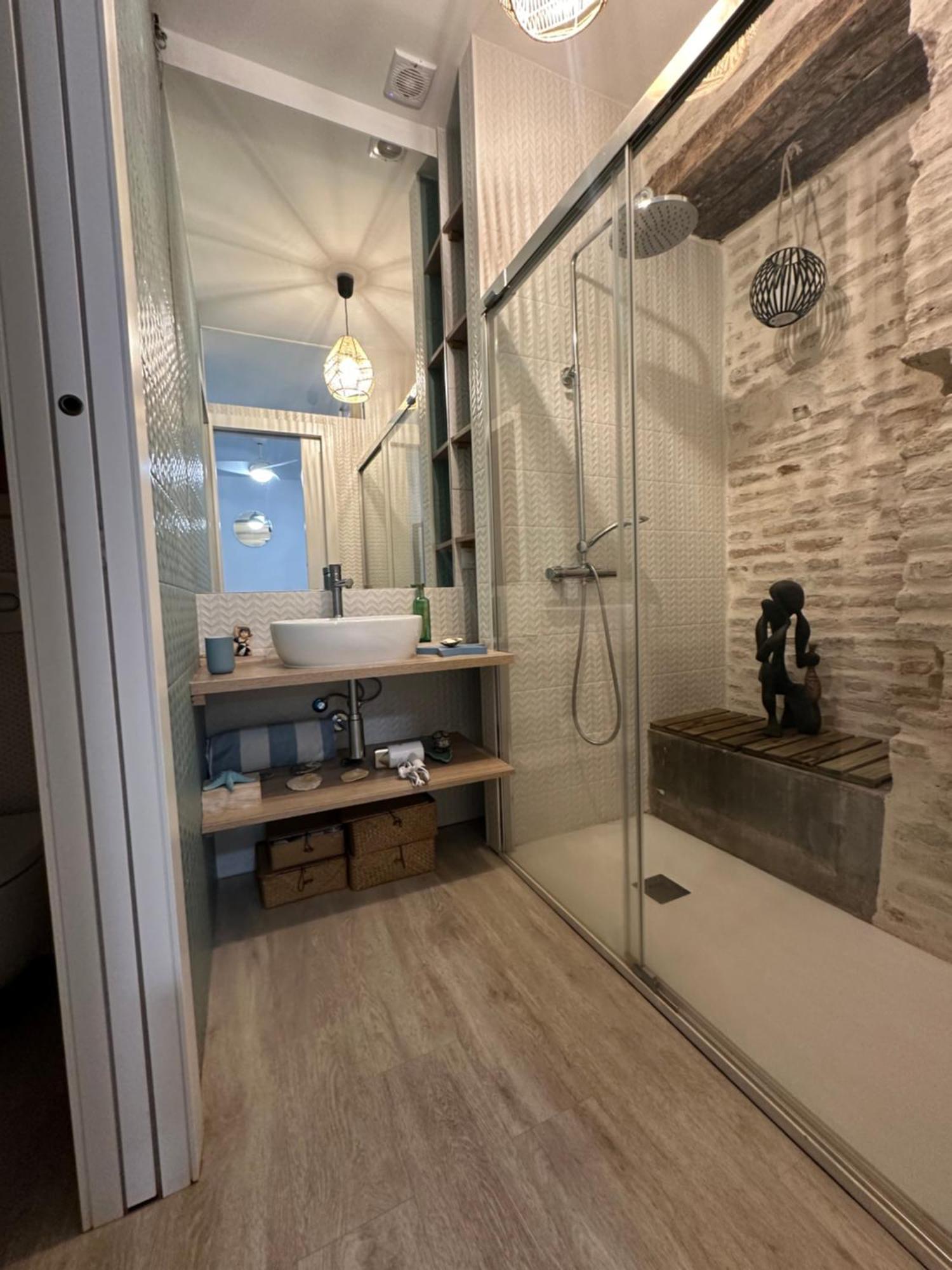 Casa Duque Compartida Familiar 1-habitacion Con Bano Propio Alloggio in famiglia *