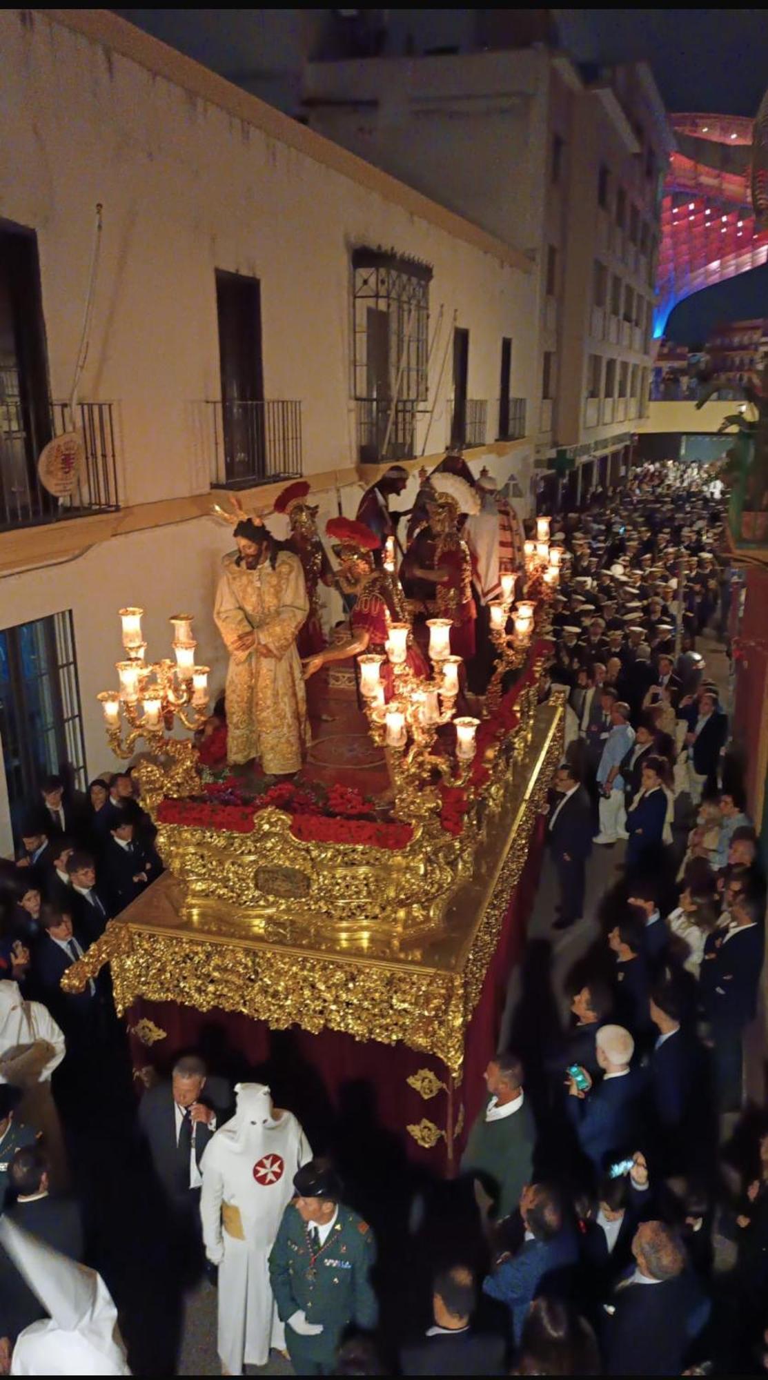 Casa Duque Compartida Familiar 1-habitacion Con Bano Propio Alloggio in famiglia Siviglia