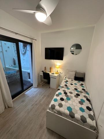 Casa Duque Compartida Familiar 1-habitacion Con Bano Propio Privatunterkunft Sevilla